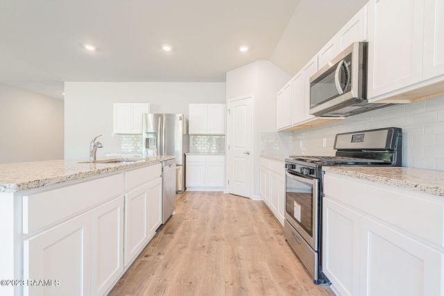 104 Grace View Drive, Lafayette, LA 70506