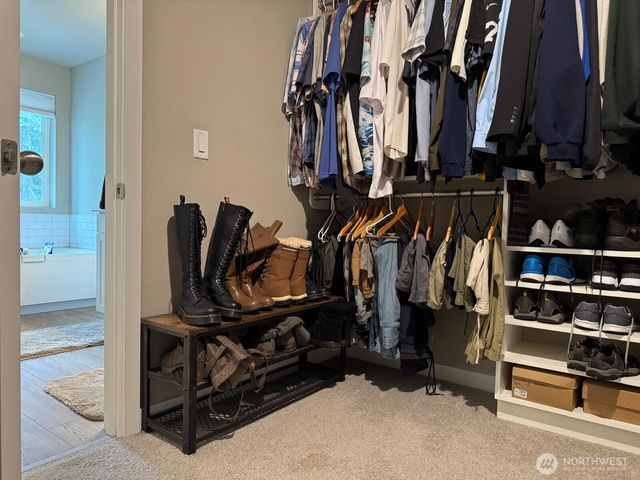 927 Vine Maple Street SE, Lacey, WA 98503