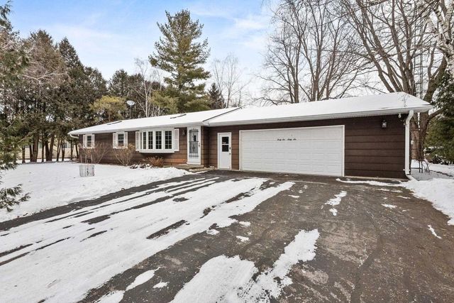 4666 ULMAN STREET, Oshkosh, WI 54904