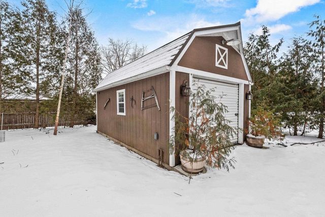 4666 ULMAN STREET, Oshkosh, WI 54904