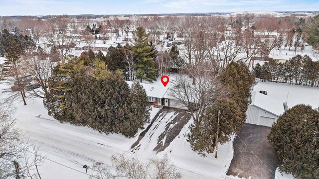 4666 ULMAN STREET, Oshkosh, WI 54904