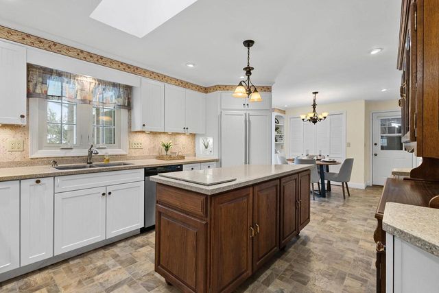 4666 ULMAN STREET, Oshkosh, WI 54904