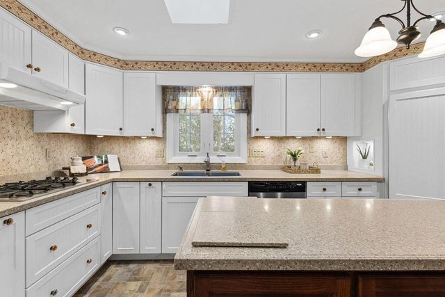 4666 ULMAN STREET, Oshkosh, WI 54904