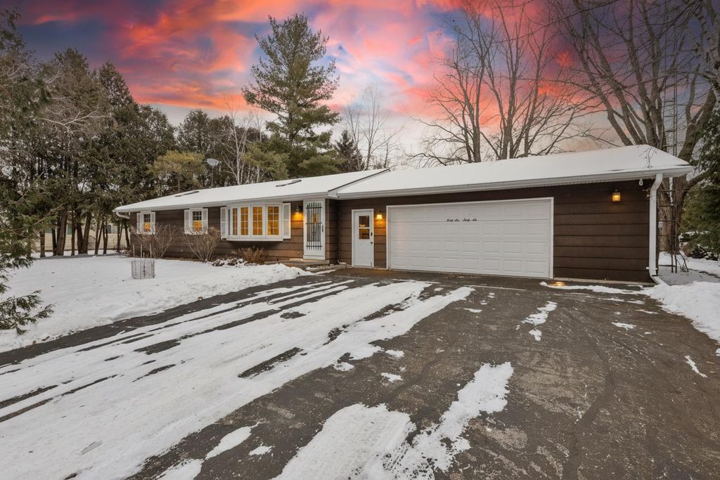 4666 ULMAN STREET, Oshkosh, WI 54904