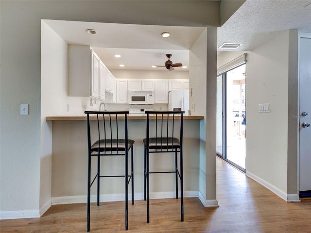1036 BIRD BAY WAY 281, Venice, FL 34285