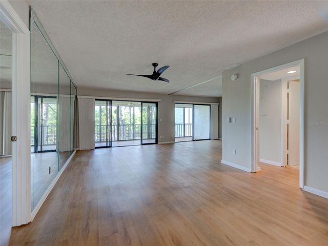 1036 BIRD BAY WAY 281, Venice, FL 34285