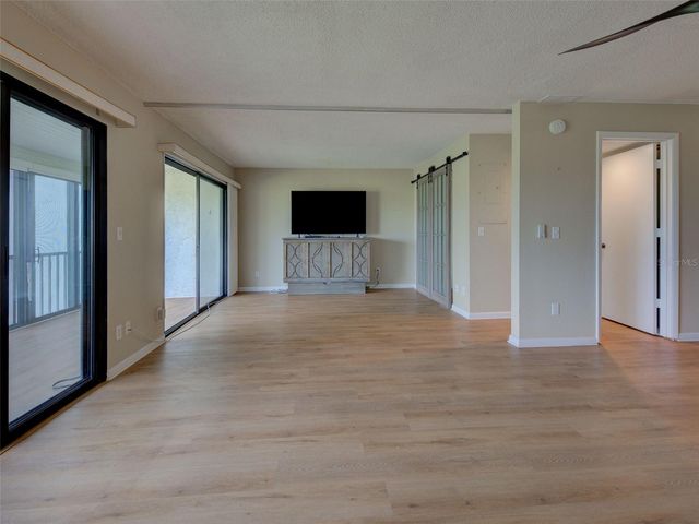 1036 BIRD BAY WAY 281, Venice, FL 34285