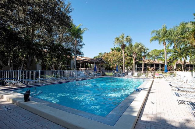 1036 BIRD BAY WAY 281, Venice, FL 34285