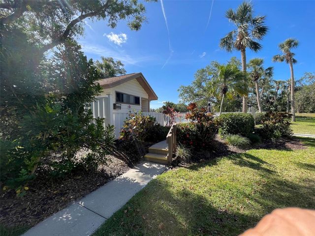 1036 BIRD BAY WAY 281, Venice, FL 34285