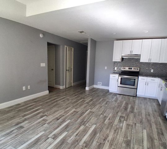 1102 Hemphill Street, Greenville, TX 75401