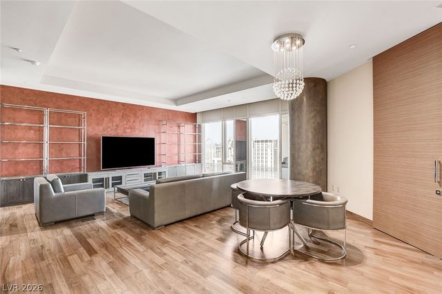 3750 South Las Vegas Boulevard 2707, Las Vegas, NV 89158