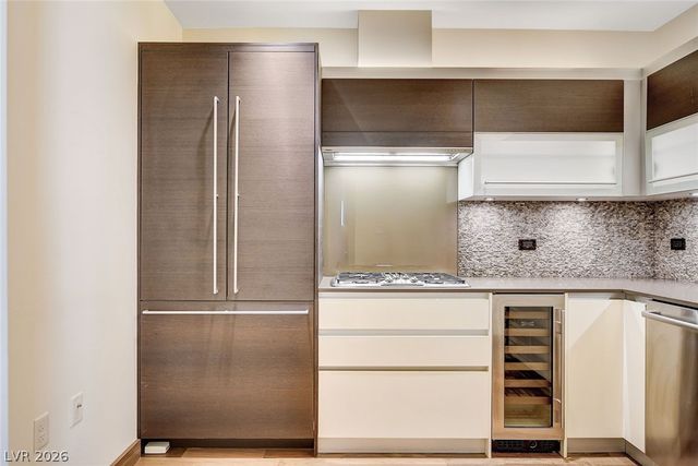 3750 South Las Vegas Boulevard 2707, Las Vegas, NV 89158