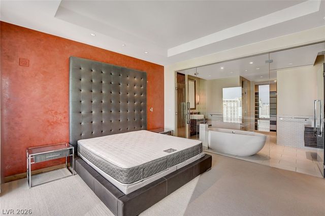 3750 South Las Vegas Boulevard 2707, Las Vegas, NV 89158