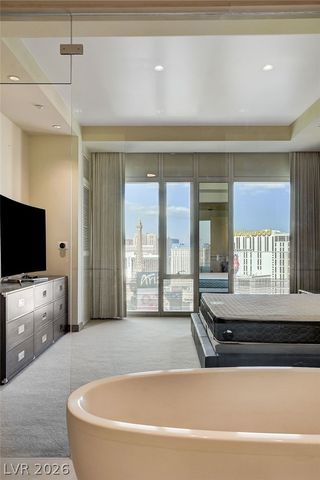 3750 South Las Vegas Boulevard 2707, Las Vegas, NV 89158
