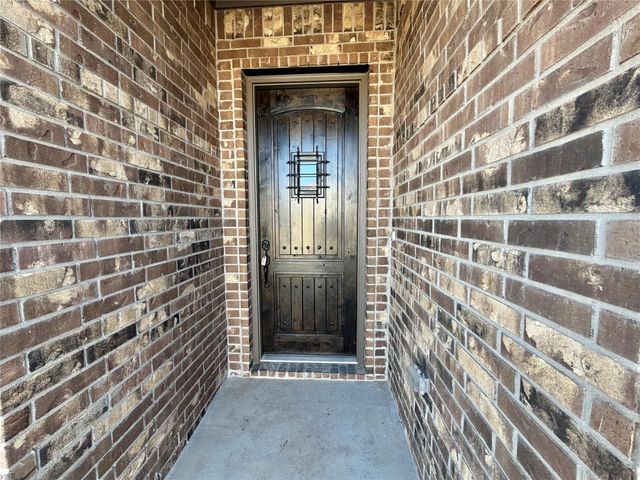 500 Bloomington LOOP, Hutto, TX 78634