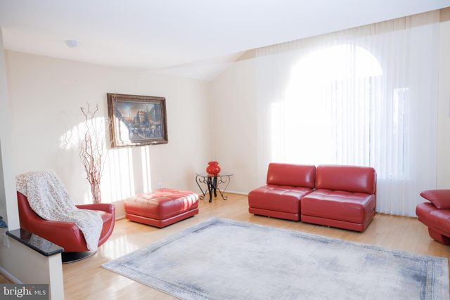 14011 REBECCA DR, Philadelphia, PA 19116