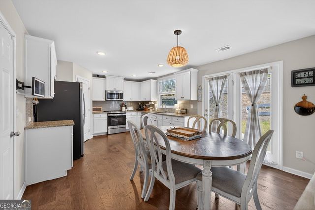 2587 Bear Paw Drive, Lawrenceville, GA 30043