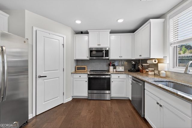 2587 Bear Paw Drive, Lawrenceville, GA 30043