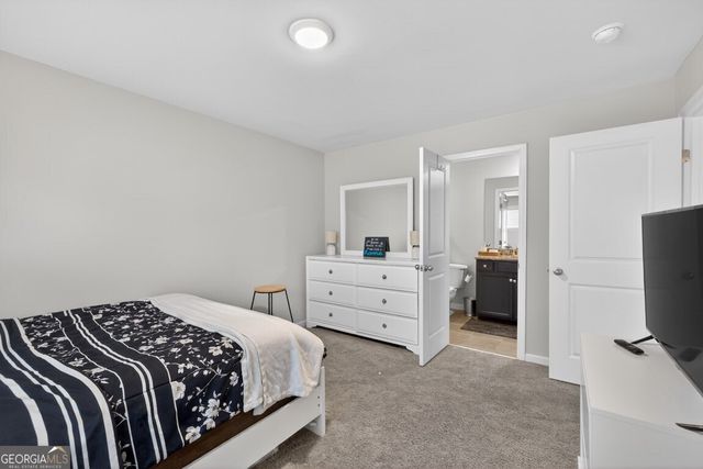 2587 Bear Paw Drive, Lawrenceville, GA 30043