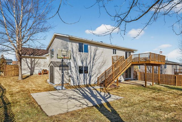 5576 51st Street NW, Rochester, MN 55901