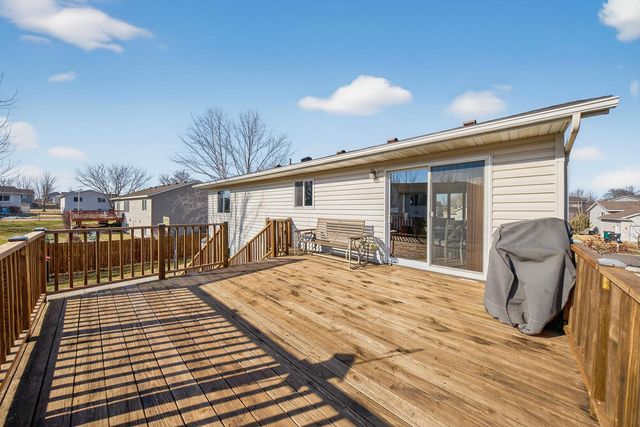 5576 51st Street NW, Rochester, MN 55901