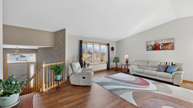 5576 51st Street NW, Rochester, MN 55901