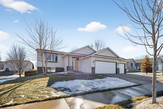 5576 51st Street NW, Rochester, MN 55901