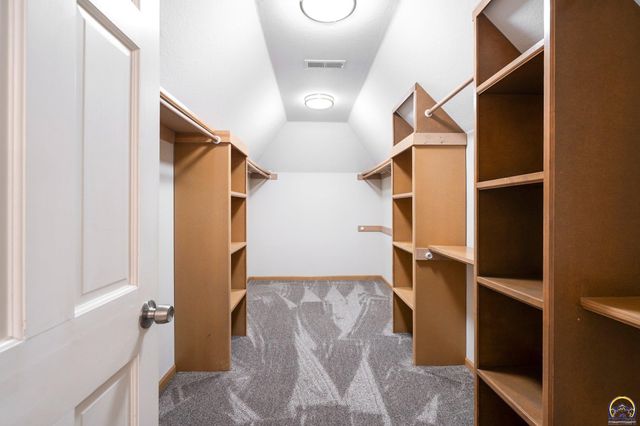 2101 Riviera DR, Lawrence, KS 66047