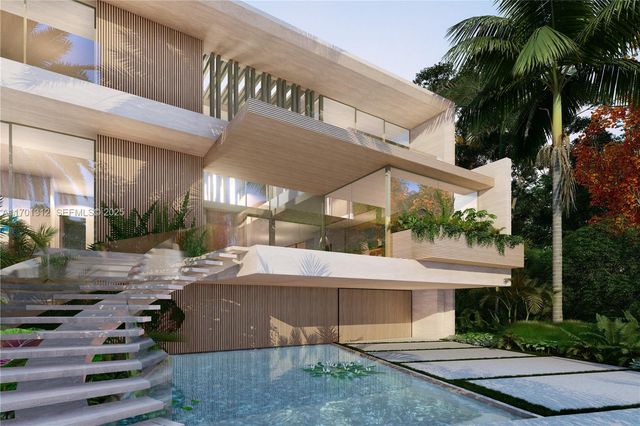 1386 S Venetian Way, Miami, FL 33139