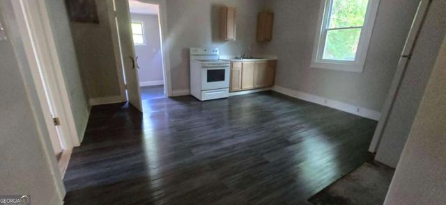 8 Spruce Street, Porterdale, GA 30014