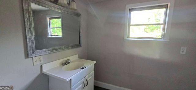 8 Spruce Street, Porterdale, GA 30014