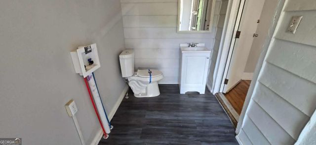 8 Spruce Street, Porterdale, GA 30014