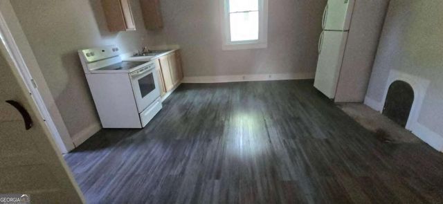 8 Spruce Street, Porterdale, GA 30014