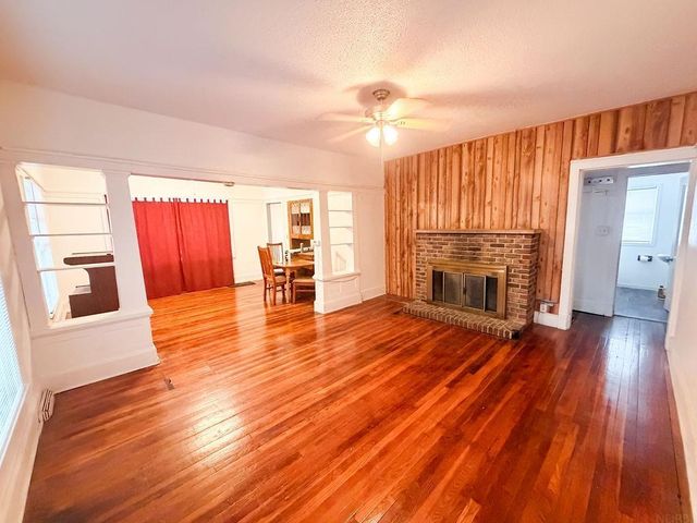 226 Campbell Avenue, Waterloo, IA 50701