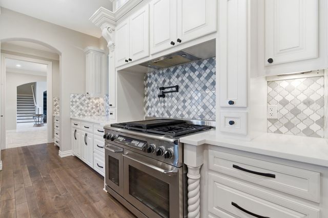 8970 Burnett Road, Justin, TX 76247