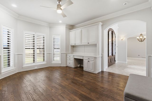 8970 Burnett Road, Justin, TX 76247