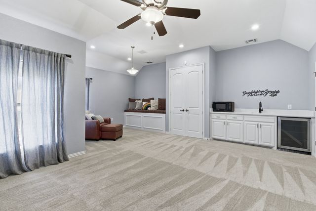 8970 Burnett Road, Justin, TX 76247