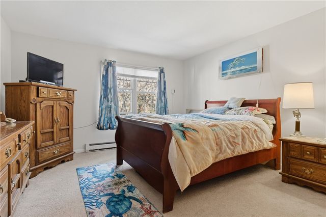 43 Bullocks Point Avenue 8B, East Providence, RI 02915