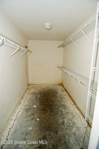 514 Hobart Avenue NW, Palm Bay, FL 32907