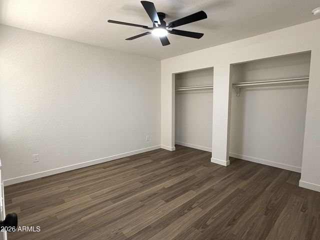 5725 N 68th Avenue, Glendale, AZ 85303