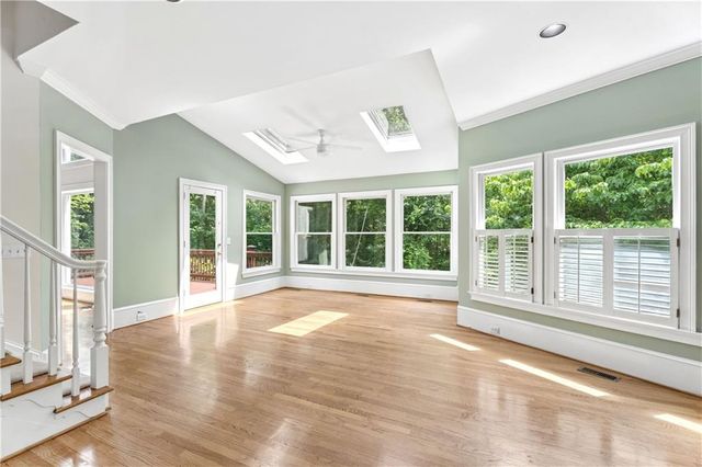 290 Chason Wood Way, Roswell, GA 30076