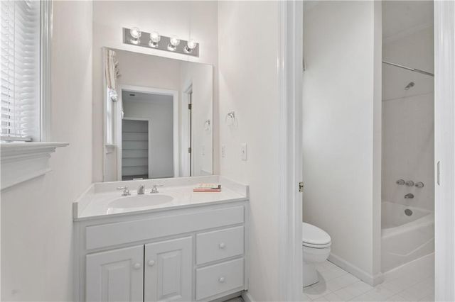 290 Chason Wood Way, Roswell, GA 30076