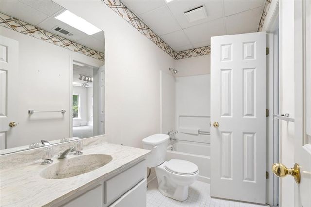 290 Chason Wood Way, Roswell, GA 30076