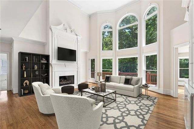 290 Chason Wood Way, Roswell, GA 30076