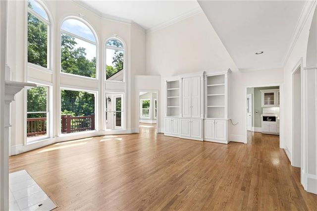 290 Chason Wood Way, Roswell, GA 30076