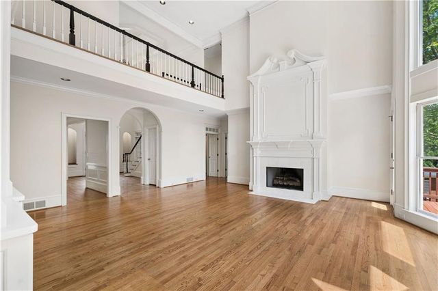 290 Chason Wood Way, Roswell, GA 30076