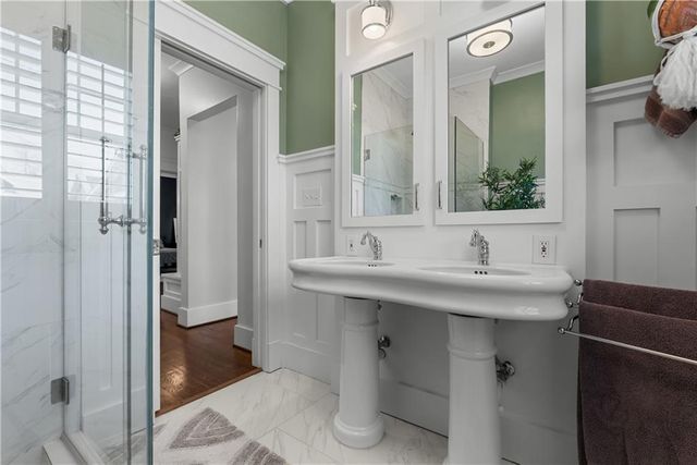 1320 E 29th Street, Kansas City, MO 64109