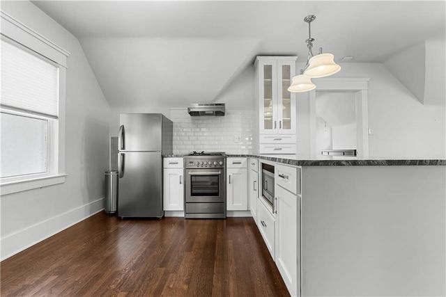 1320 E 29th Street, Kansas City, MO 64109