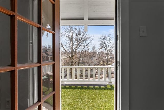 1320 E 29th Street, Kansas City, MO 64109