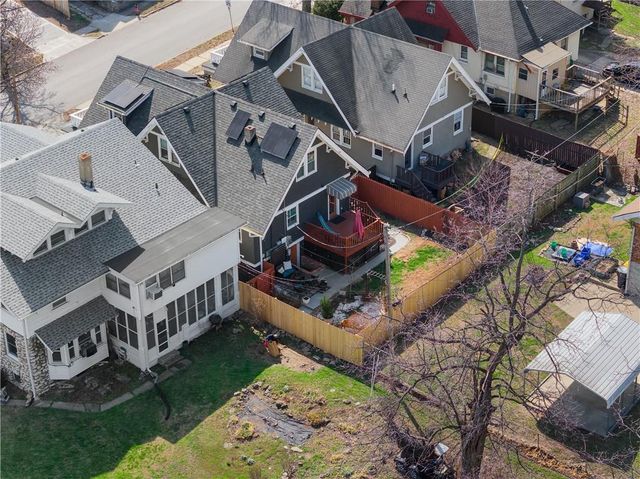 1320 E 29th Street, Kansas City, MO 64109